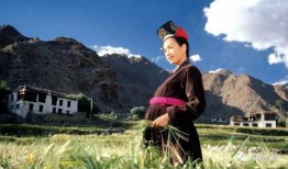 色戒在线观看完整版,一场禁忌之恋的激情演绎